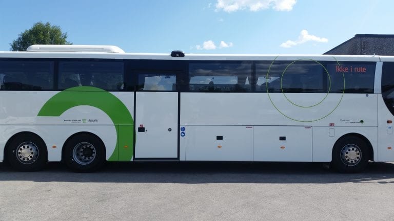 SKOLERUTER: Fra og med mandag 27. april kjører flere av skolebussene i Innlandet igjen. Foto: Innlandstrafikk