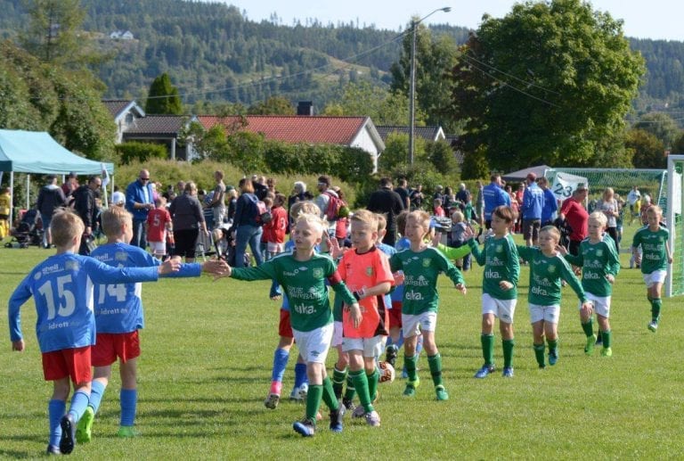 JUBILEUM: I år skulle Grueturneringen ha feiret 40 år med fotballglede og moro. Hvert år i august yrer Grue av liv og fylles opp av over 10.000 tilreisende. Foto: Grueturneringen