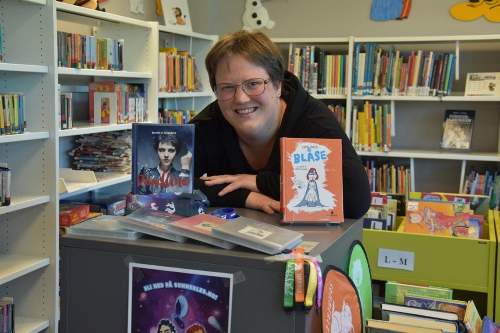 BLI MED: Bibliotekene i Solør er med i årets kampanje, og de håper mange barn og unge blir med også i år. Her er Kaja Svaan ved Grue folkebibliotek. Arkivfoto: Jørgen Mathiesen