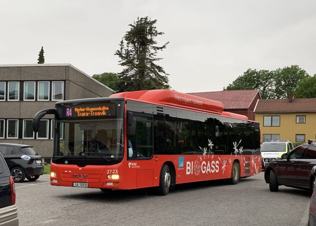 MED MILJØET I TANKENE: Bussene i distriktet vårt kan en gang gå på et grønt og miljøvennlig drivstoff, slik som bussene her i Fredrikstad. Foto: Solør næringshage