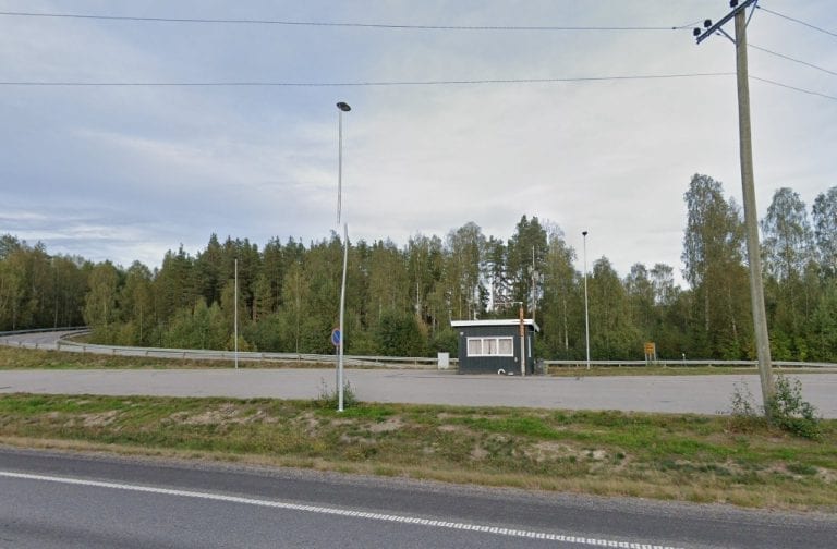 KONTROLL I GÅR: Så stille var det ikke på Namnå i går da Statens Vegvesen hadde kontroll av tunge kjøretøy. Fem fikk kjøreforbud i kontrollen. Foto: Google Maps.