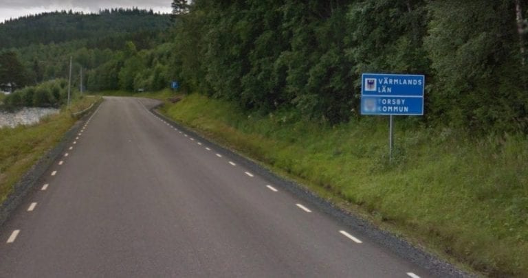 STENGES: Fra natt til lørdag må du i karantene dersom du krysser grensa til Värmland. Foto: Google Maps