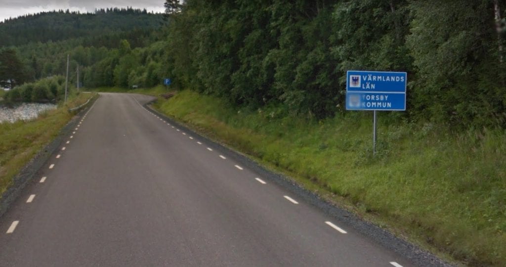 STENGES: Fra natt til lørdag må du i karantene dersom du krysser grensa til Värmland. Foto: Google Maps