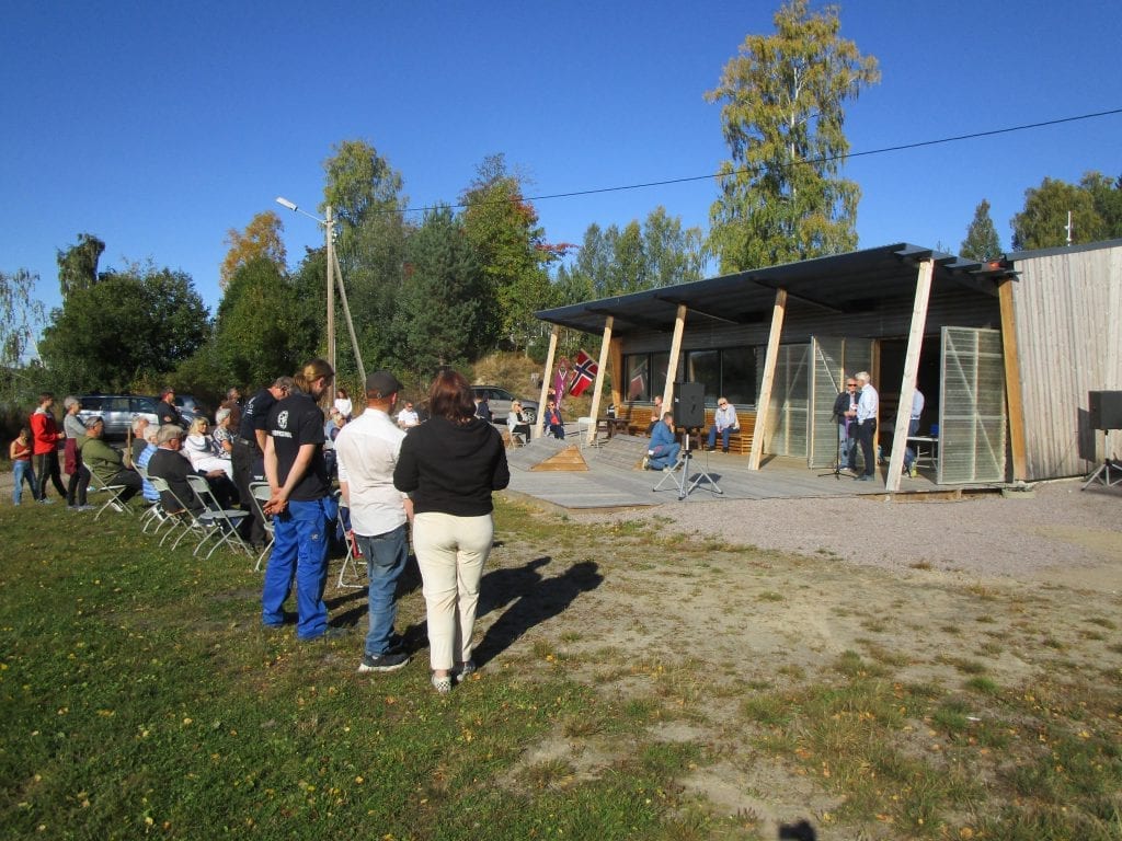 BETYR MYE: Interessen har økt mye for padling i Våler etter at kajakkhuset ble realisert. Mange kom også på den offisielle åpningen.