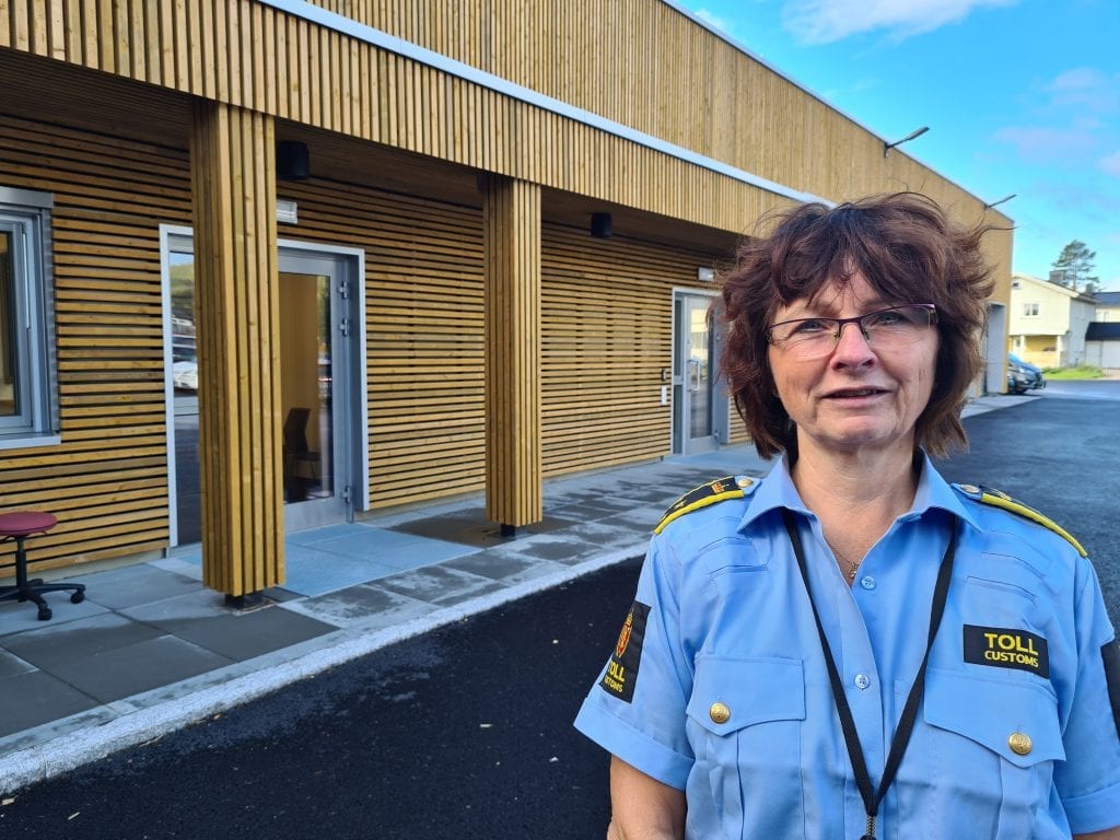 FLYTTER INN: Mandag 28. september flytter Åsnes tollkontor fra Linna til beredskapssenteret på Flisa. Signe Granvoll ser frem til nye flotte lokaler.