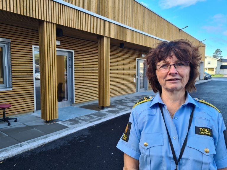 FLYTTER INN: Mandag 28. september flytter Åsnes tollkontor fra Linna til beredskapssenteret på Flisa. Signe Granvoll ser frem til nye flotte lokaler.