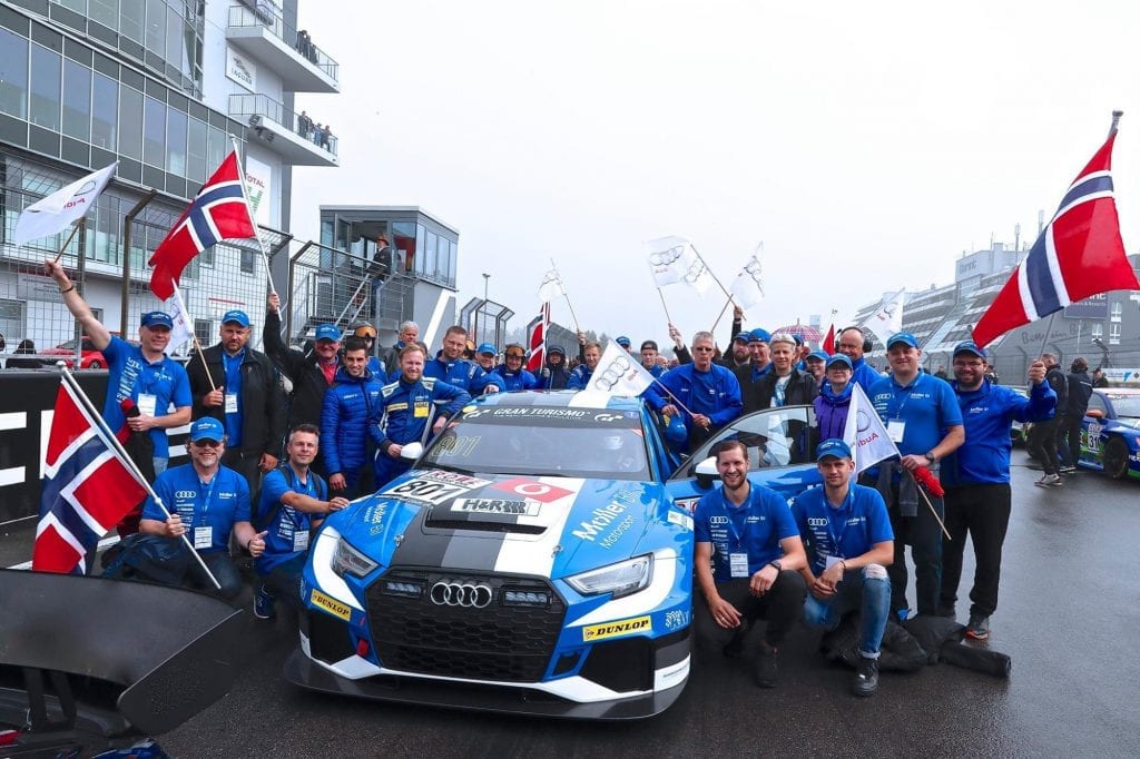UTGÅR: Møller Bil vil ikke sende ansatte og samarbeidspartnere til Tyskland på grunn av koronapandemien. Derfor blir det ingen løp for Møller Bil Motorsport på Nürburgring i år. Foto: Møller Bil Motorsport.