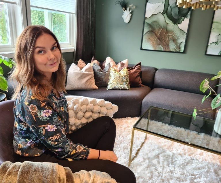 FØLGES AV MANGE: Instagram-kontoen til Elin Hjemli har nå passert 14.000 følgere. Her deler hun interiørtips fra eget hjem.