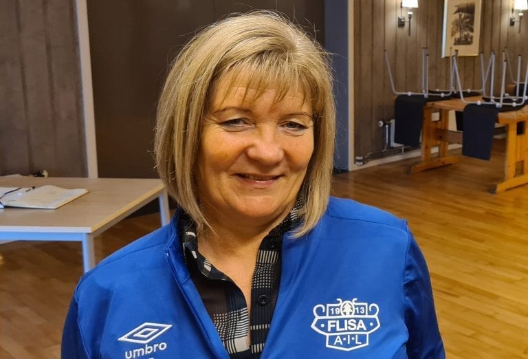 FÅR MEST: I den andre krisepakka er det Flisa Allianseidrettslag som får mest av lag og foreningene i Solør. Anita Kalfoss er daglig leder i idrettslaget, og kan glede seg over 312.683 kroner. Det kommer godt med.