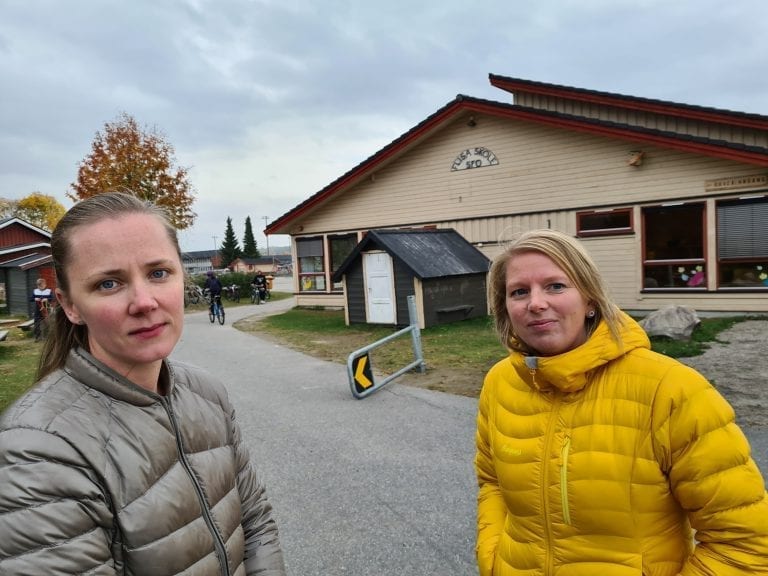 DROPP DEMONSTRASJONENE: FAU ved Flisa skole vil ikke at foresatte og andre ved skolen deltar i demonstrasjoner på Rådhusplassen. Tiril Krogh Bestum (til venstre) er leder i FAU ved Flisa skole, og Gunvor Husberg Aaslie er nestleder.