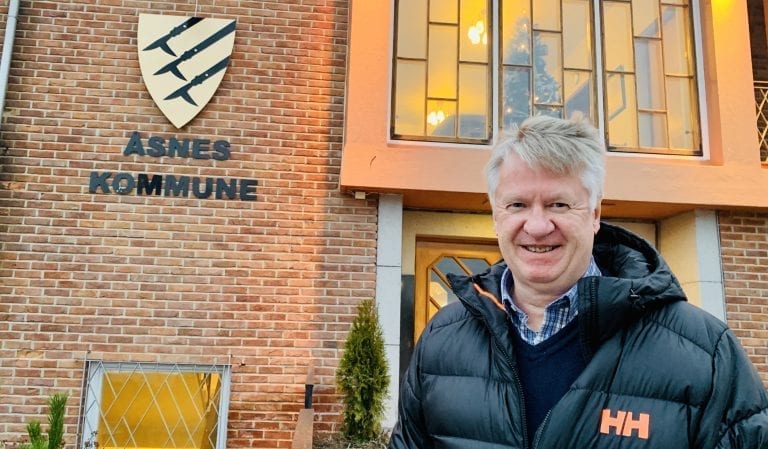 ROSER NÆRINGSLIVET: Spesialrådgiver Nils Lindeberg i Åsnes kommune roser lokalt næringsliv for å tenke nytt. Totalt 20 prosjekter får midler fra Åsnes nærings- og utviklingsfond i denne tildelingsrunden.