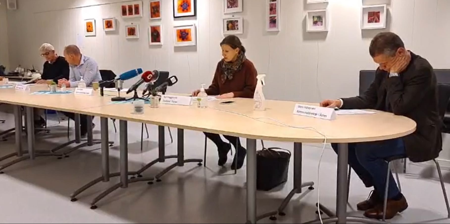 SKAL STOPPE SMITTEN: Kommunelege Jorun Slettli i Solør orienterte om situasjonen på en pressekonferanse mandag kveld.