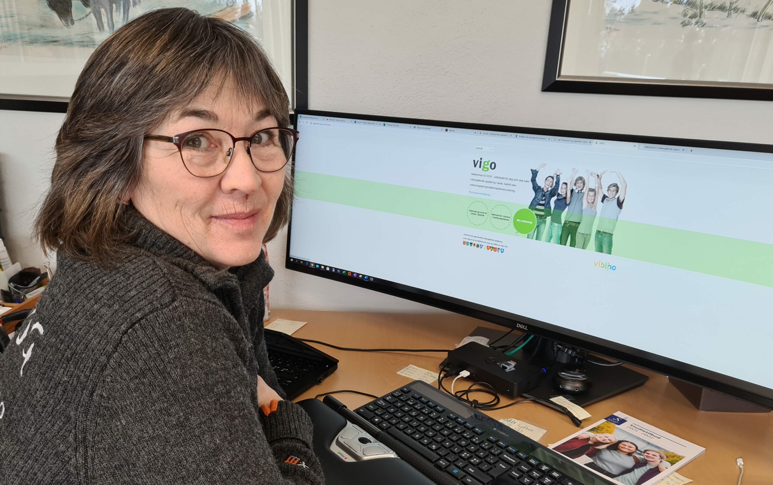 SNART SØKNADSFRIST: Innen 1. mars må tiendeklassingene ha tatt stilling til hva de vil gå på videregående. Bjørg Skybak er studieinspektør ved Solør videregående skole på Sønsterud, og har 30 nye VG1-plasser som skal fylles opp.