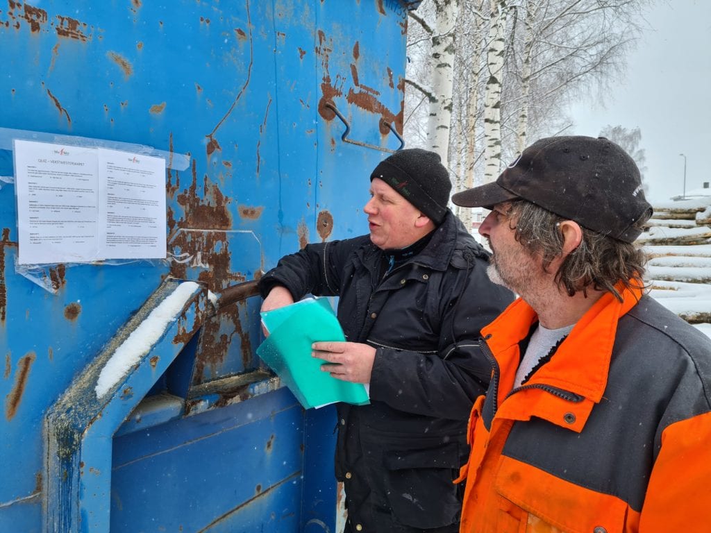 QUIZ: Hvor høyt er Kjølberget? Det forsøkte Kjell Anders Vaaler og Bjørn Ingar Myrhagen å finne ut av.
