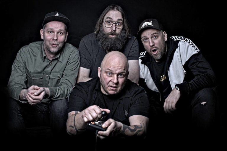NYTT ALBUM PÅ GANG: 13. august slipper Malossi sitt nye album, og tre av singlene er allerede ute. «Kløpp Dreieventiln» har også fått en solid musikkvideo. Pressefoto: Frank Solberg.