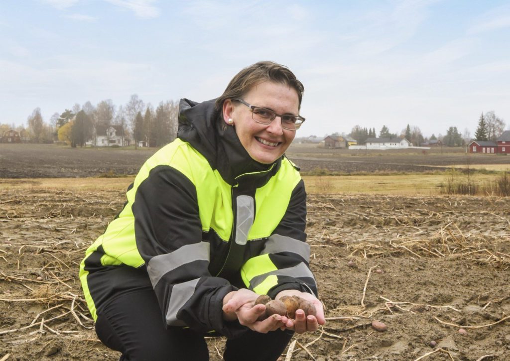 FORNØYD: Prosjekter i Grue kommune forsyner seg godt av totalpotten fra Innovasjon Norge. Siv B. Thorshaug er avdelingsleder for samfunn i Grue kommune, og er fornøyd med arbeidet som er gjort.