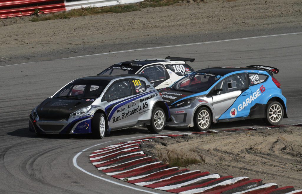 TREDJE RUNDE: I helga kjøres den tredje NM-runden i rallycross på Momarken Bilbabane. Espen Isaksætre har en delt seier så langt med Marius Solberg Hansen. Foto: NBF/Rune Johannesen.