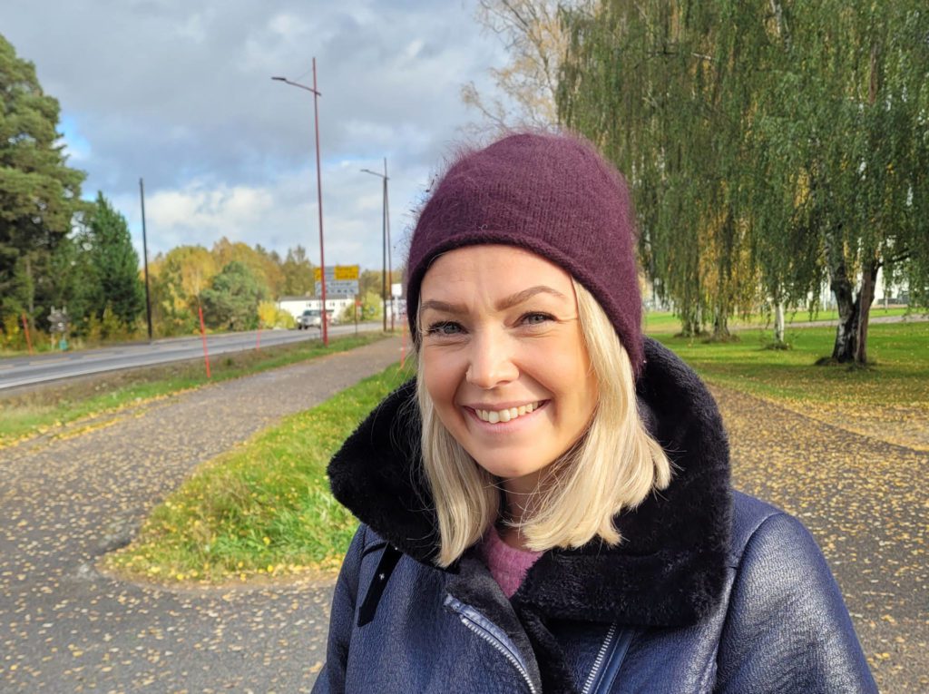 JOBBER FRA GRUE: Når Camilla ikke har programlederrollen i God morgen Norge, jobber hun med Grue som utgangspunkt. Pandemien har gjort at mange både arbeidsgivere og ansatte tenker annerledes nå.