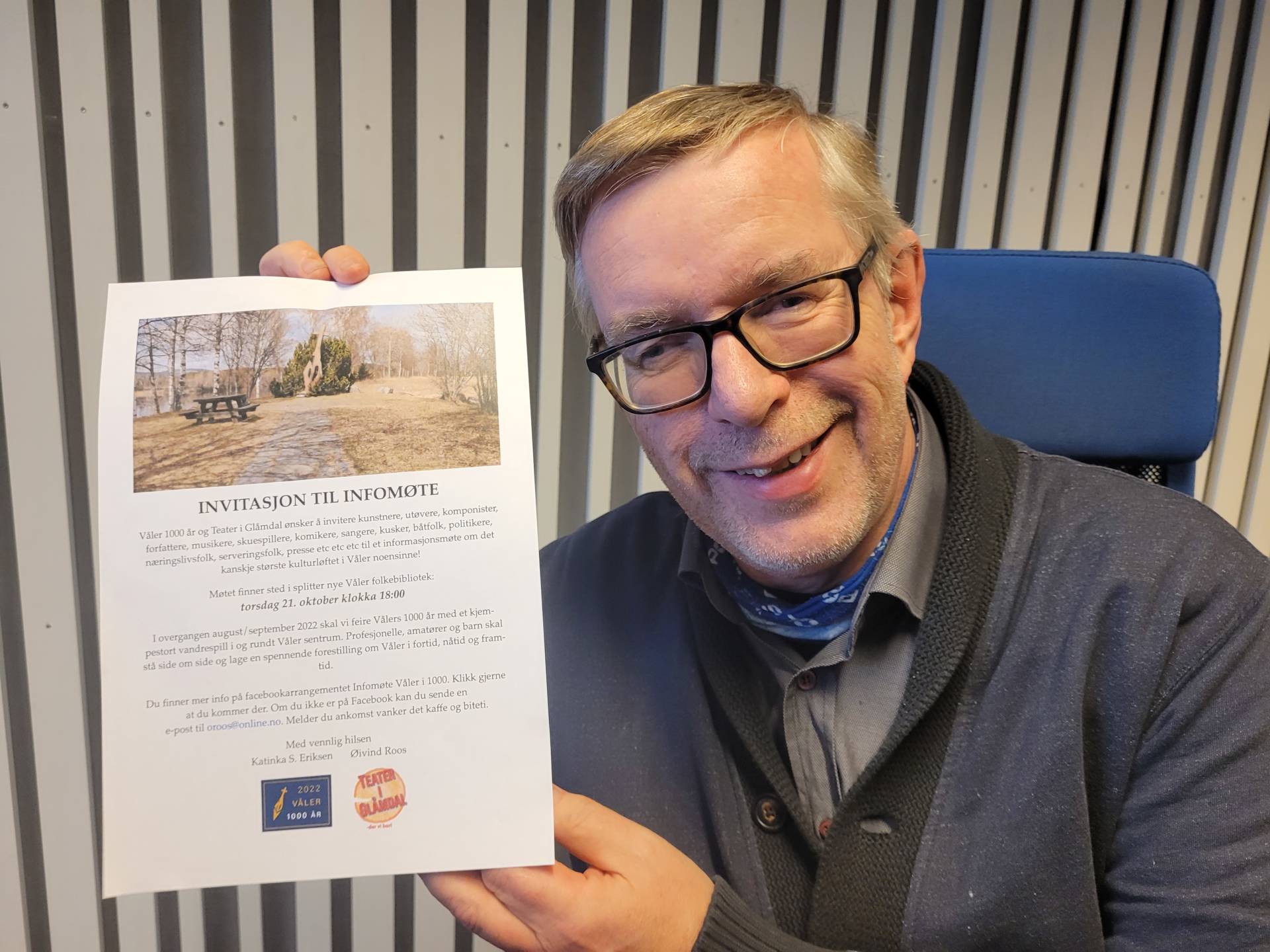 TRENGER FOLK: For å få gjennomført neste års vandrespill i Våler trengs det folk. Øivind Roos i Teater i Glåmdal håper mange møter i biblioteket torsdag 21. oktober klokka 18.00.