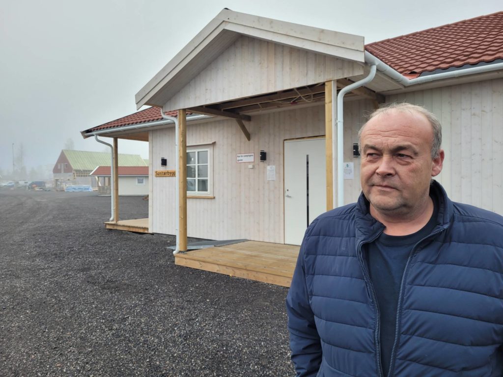 ADVARER ANDRE: Gjennom media ønsker Bård Holmen å fortelle hvor lett det er å bli svindlet for store penger. Han ber bedriftseiere være på vakt for liknende svindel.