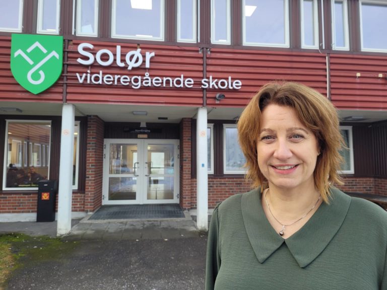 VIL BLI VALGT: Rektor ved Solør videregående skole, Kjersti Støre, håper selvsagt at flest mulig 10.-klassinger velger et utdanningstilbud lokalt i Solør.
