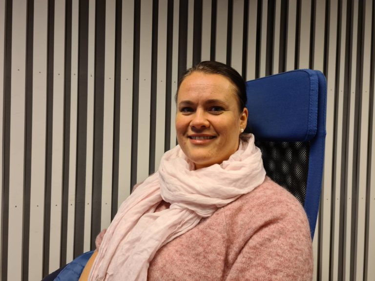 I RUTE: Vaksinekoordinator i Våler og Åsnes, Line Engebretsen, forteller at den tredje runden med vaksinering er godt i gang for mange.