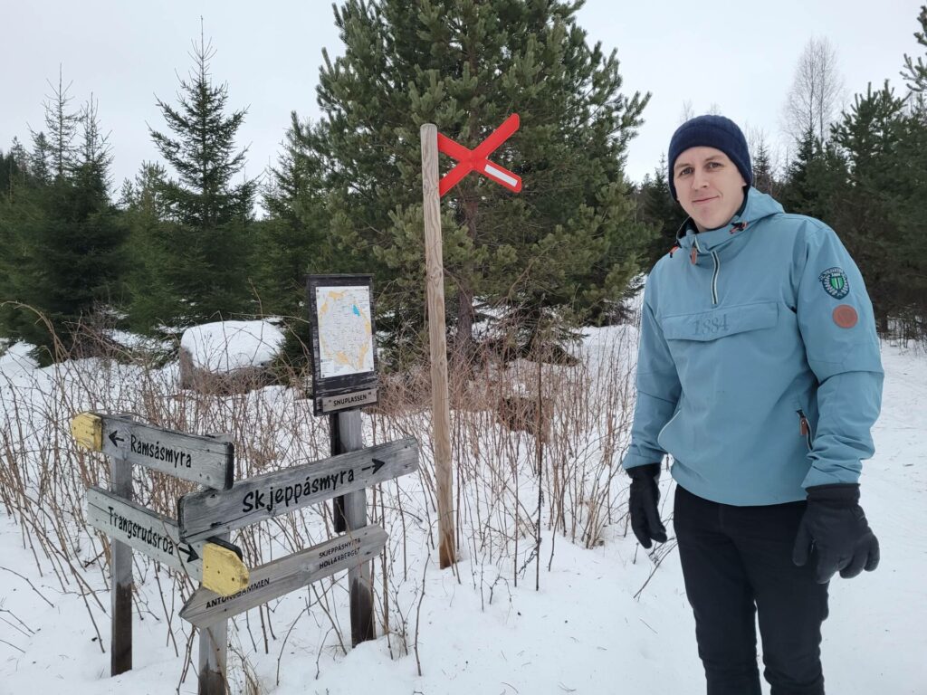 VIL HØRE FUGLER, IKKE BRÅK: Kristian Botten Pedersen i Åsnes Venstre er svært kritisk til etablering av snøscooterleder i turområdene mellom Flisa og Kjellmyra.