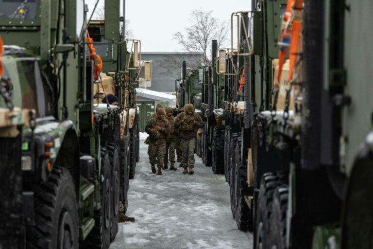 GÅR MOT SLUTEN: Torsdag 31. mars er siste dag NATO-øvelsen Cold Response pågår. Da er det «bare» nedriggingen som gjenstår. Foto: Kristian Kapelrud, Forsvaret