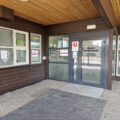 MANGLER LEGER: Åsnes legesenter har ikke ressurser til å håndtere oppgaver som kan vente i april. Mangel på leger og sykefravær er årsaken.