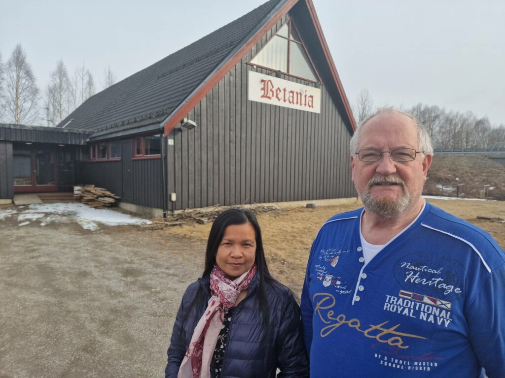 SKAL BRUKES: Lucy og Geir Eriksen sørger for at Betania nå tas i bruk igjen på mer fast basis. Allerede har flere møter blitt avholdt.