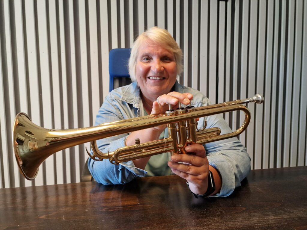 JUBILERER: Solør Veterankorps er 30 år i år. Elin Skogli Westfjeld etterlyser nå tidligere korpsmedlemmer, med ønske om å danne et prosjektkorps til en jubileumskonsert i høst.