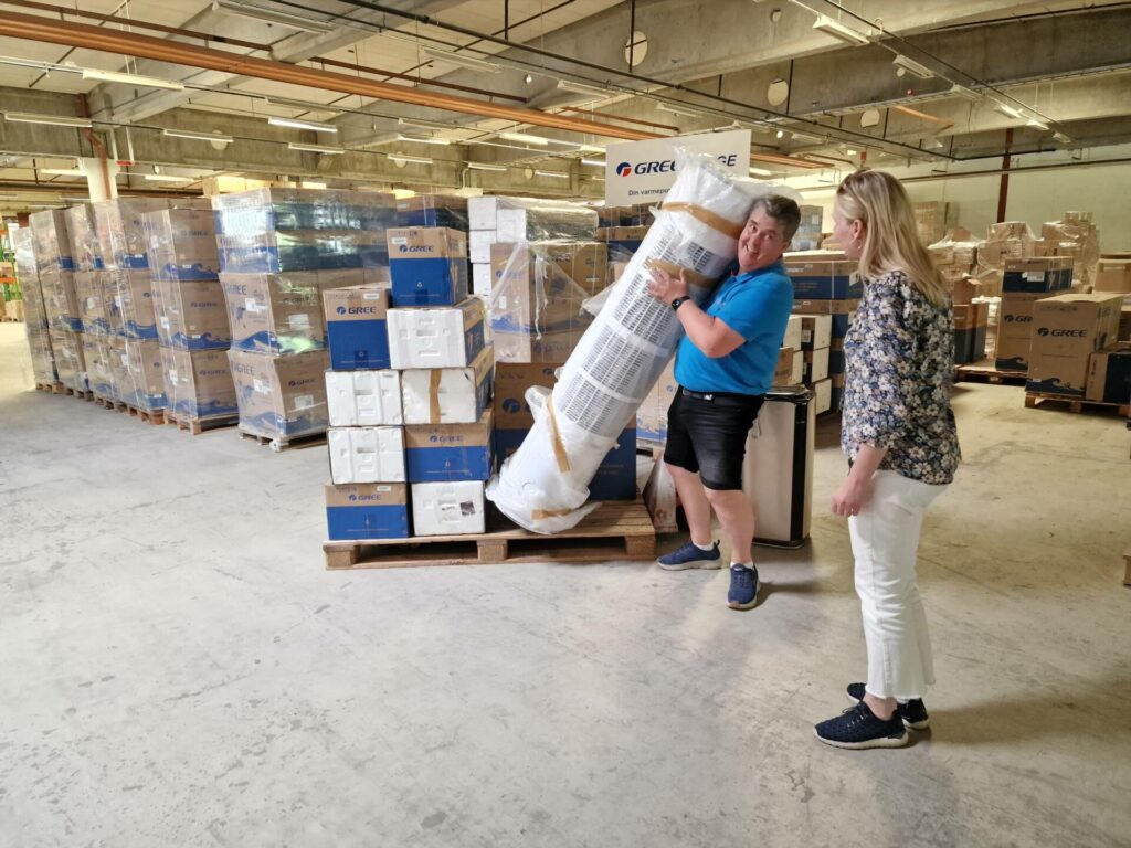 ULIKE MODELLER: Selskapet leverer alt fra standard vegghengte varmepumper, til mer avanserte løsninger.
