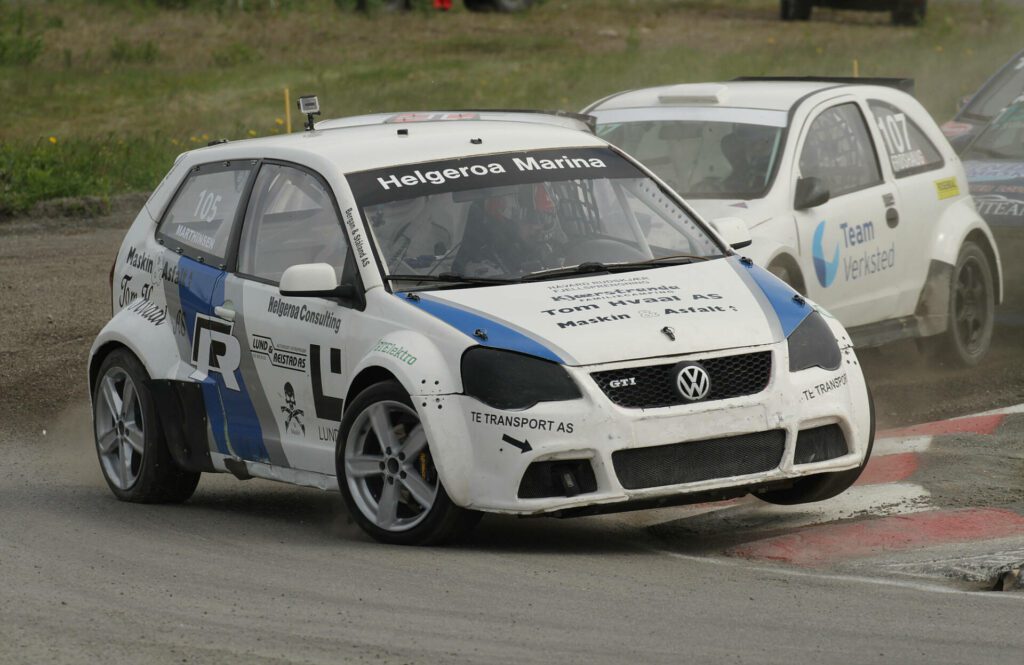 MANGE FØRERE: 110 førere er ventet til helgas løp på Finnskogbanen. Mats W. Marthinsen fra NMK Grenland har NM-ledelsen i sin klasse. Foto: Norges Bilsportforbund/Rune Johannesen.