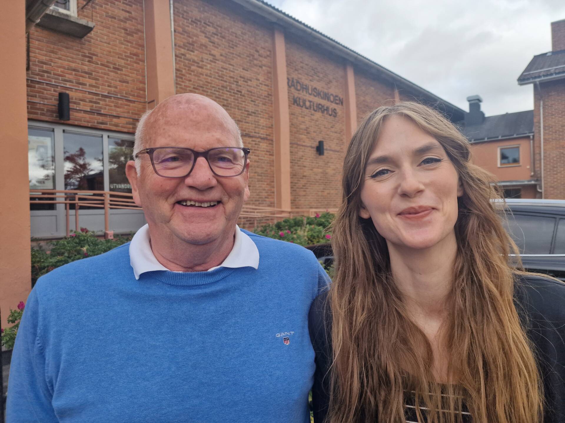 SKAL MARKERES: Eldredagen markeres i Åsnes lørdag 1. oktober. Olav Nordermoen i Eldrerådet og Elida Inman Tjørve i Åsnes kommune håper på fullsatt sal denne gangen.