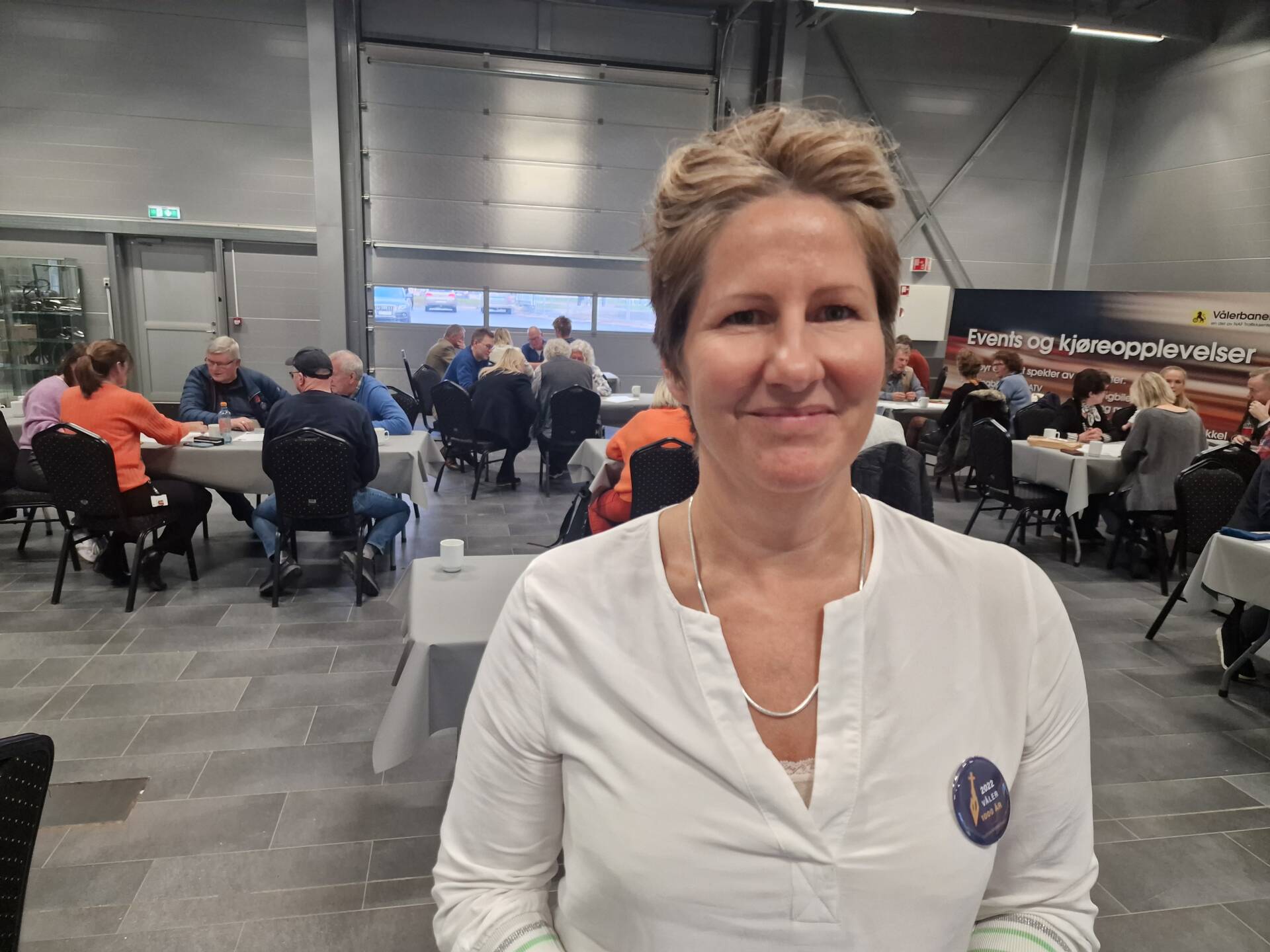 STOR INNSATS: Katinka Schjerven Eriksen er fornøyd med oppslutningen rundt årets stolpejakt i Våler. Resultatene ble bekjentgjort under fremtidsverkstedet på Vålerbanen hotell nylig.