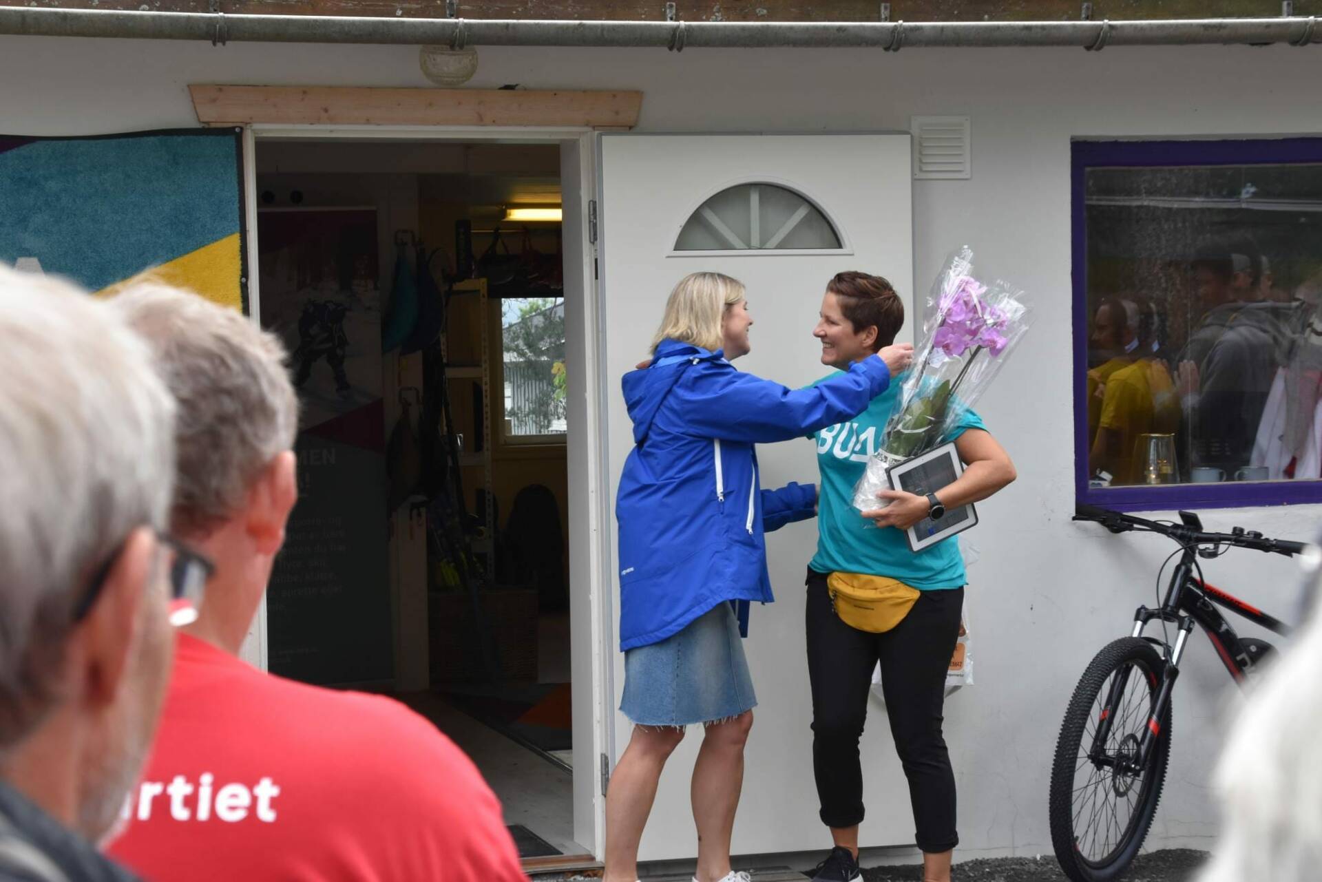 EN SUKSESS: Siden åpningen i 2019 har BUA Våler vært en stor suksess. Her fra åpningen med daværende ordfører Lise Berger Svenkerud og Katinka Schjerven Eriksen fra BUA. Arkivfoto: Jørgen Mathiesen.