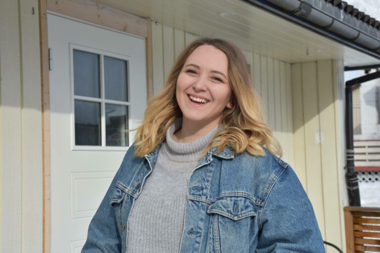 GODT I GANG: Linn Hege Kolbu Sagen er allerede i gang som ny journalist, og gleder seg til å fortelle gode historier fra både Solør og Løten.
