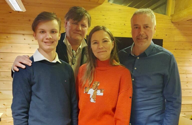 HØYRETOPPER I ENGERDAL: Victor Edstrøm (til venstre) har ledet nominasjonskomiteen i Engerdal Høyre. Her sammen med listetoppene, Svein Ekeland, Gjertrud E. Eggen og Tor Erik Skramstad. Foto: Engerdal Høyre.